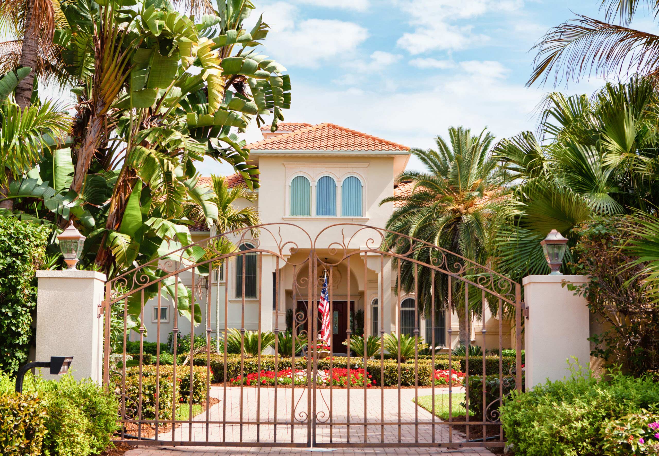 automatic-gate-after-repair-orange-county.jpg-2