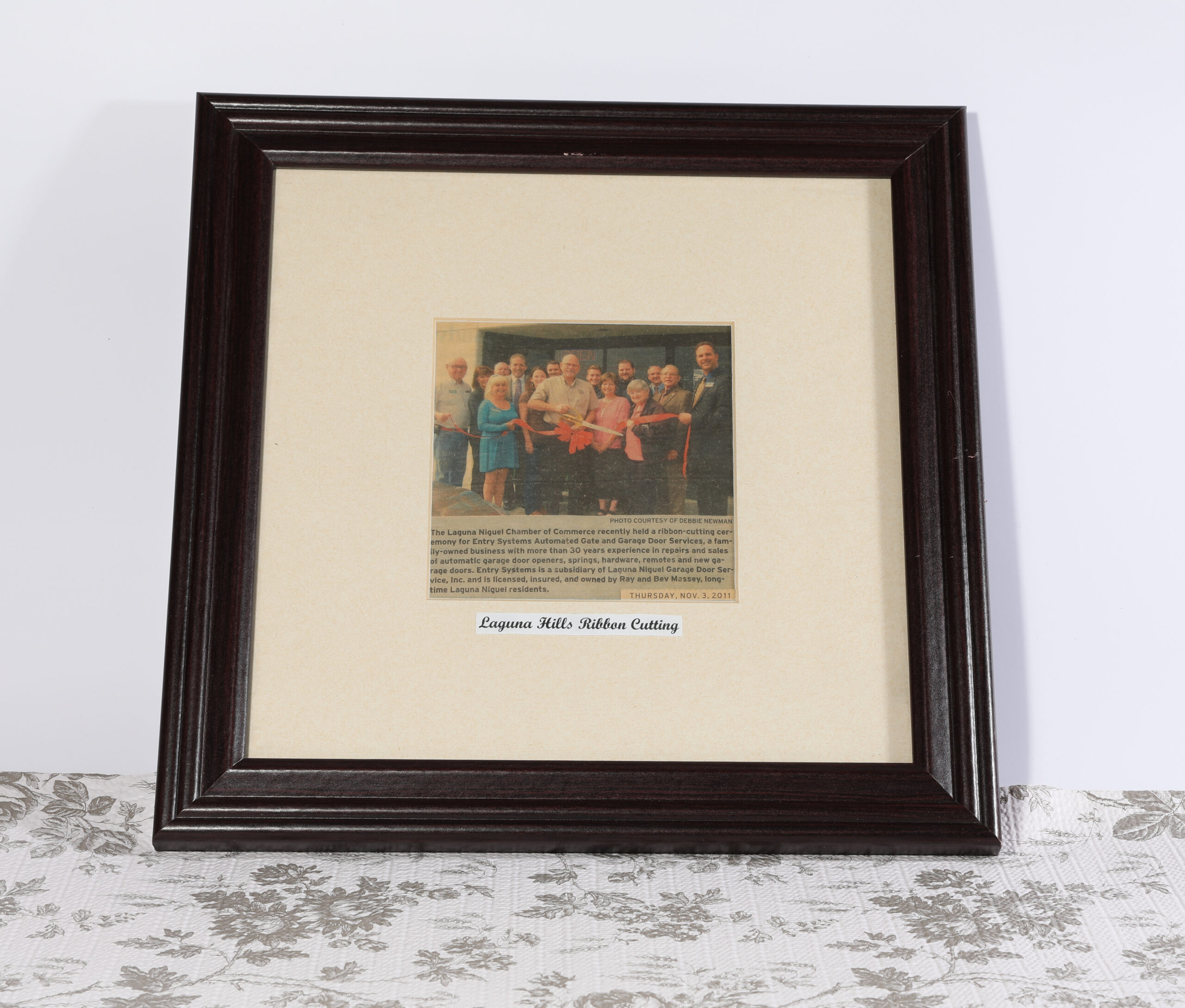 Ribbon Cutting Photo at Laguna Hills location